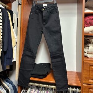 Frame High Rise Cigarette Jeans